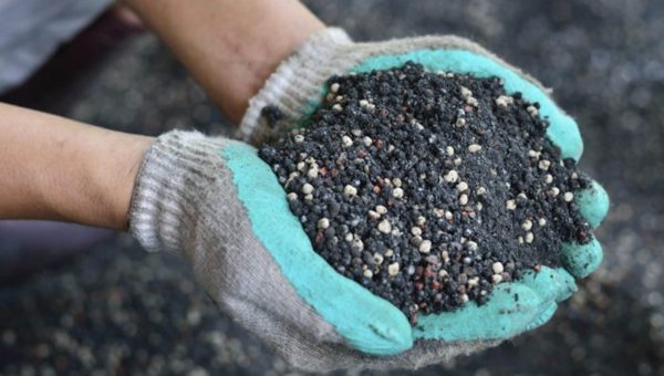 Gaia Green Organic Fertilizers on the Soil