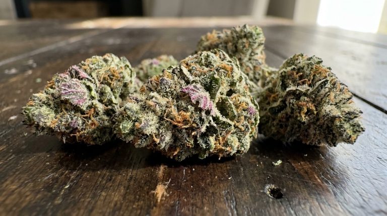Wedding Crasher strain review